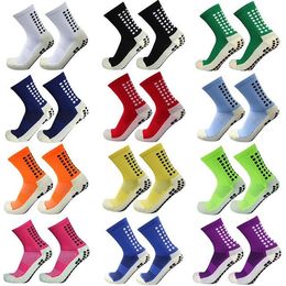 Mens Thick Sports Socks Tube Dispenser Non-slip Soccer Basketball Novelty New FY3332