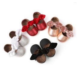 First Walkers 4 Colors Fashion Champagne Gold Anti-slip Pu Leather Crib Girls Bow Sneakers Rubber Sole Baby Shoes