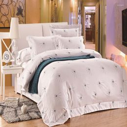 Bedding Sets Five Stars El Cotton White Duvet Cover Bed Set High Quality 4PC Modern In Bag Stripe