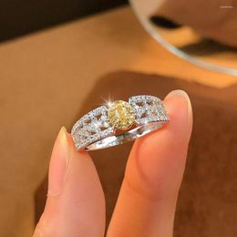 Wedding Rings Personality Fashion Hollow Yellow And White Zircon Ring Jewlery For Women Party Accessories Gifts 6 7 8 Sizes