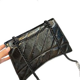 Designer Crush Small Quilted Kettengürtelbeutel für Mädchen Luxus schwarze Bohnen mittlere kalendere Kuh Leder Office Schulter -Tasche Tasche