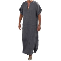 Ethnic Clothing Men Robe With Pocket Short Roll-up Sleeve Solid Colour V-neck Kaftan Muslim Jubba Thobe S-5XL