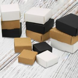 Gift Wrap 50Pcs Square Kraft Packaging Box Handmade Soap Chocolate Candy Storage Carton Baby Shower Wedding Favour Boxes Decor 230110