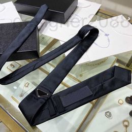 Neck Ties Designer Mens Necktie Letter P Sheet Metal Triangle Fashion Luxury Business Leisure Silk Tie Cravat with box acelet I8WW