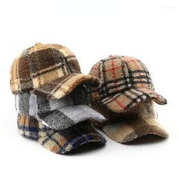 Ball Caps Fashion Women's Mixed Colour Waffle Plaid Warm Plush Adjustable Rest Simple Style Outdoor Sun Protection Peaked Cap