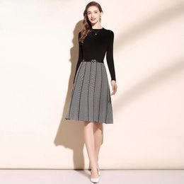 Casual Dresses Elegant Dress Women Plus Size L-4XL 2023 Autumn Winter Half Turtleneck Long Sleeved Knitting Patchwork Slim A-Line Knee