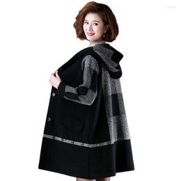 Women's Wool 2023 Winter Mink Velvet Plaid Jacket Mother's Woolen Coat Women 5XL Outwear Middle-Aged Ladies Tops Long Overcoat