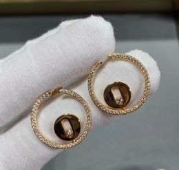 Charm Women Lucky Move Side Stones Earring French V Gold Jewellery For Lady Dancing Zircon Moving Earring Geometric Round Coin Shape 2023 Design