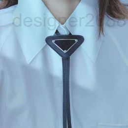 Neck Ties Designer Men Ladies Fashion Leather Bow Inverted Triangle Letter Everyday Accessories Girlfriend Gift Wholesale 4 Colors DTMP