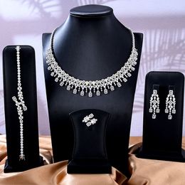 Earrings Famous Brand 4PCS Flower Luxury African Jewelry Set For Women Wedding Party Zircon Crystal Dubai Bridal Gift 230110