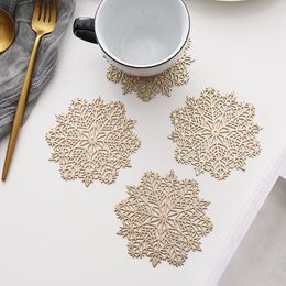 Table Mats 4pcs Silver/golden Snowflake Hollowing PVC Coffee Cup Heat Insulation Pad Mat Christmas Decor Kitchen Accessories