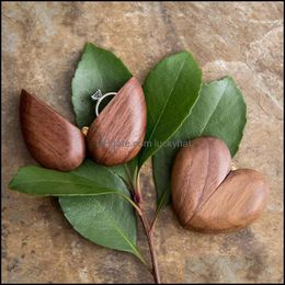 Boxes Jewellery Boxes Heart Shaped Walnut Wood Ring Box Veet Soft Interior Holder Organiser Wooden For Proposal Engagement C3 Drop Deliver