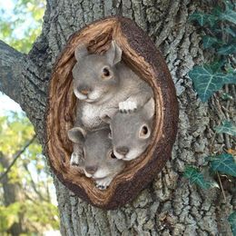 Garden Decorations 3 Squirrels Tree Hugger Miniature Resin Simulation Animal Outdoor Hanging From Squirrel Ornaments Yard Decor