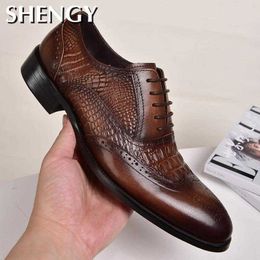 Dress shoes Vintage Men Formal Shoes Casual Leather Business Wedding