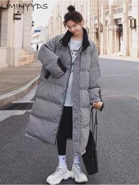 Women's Down Parkas Winter Warm Coat Women Black White Plaid Puffer Jacket Duck Thick Loose Korea Outwear 230112