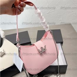 Top leather brand new chain shoulder bag handbag highquality cross bag heart-shaped decorative waterproof cloth real leather bag Purse wholesale