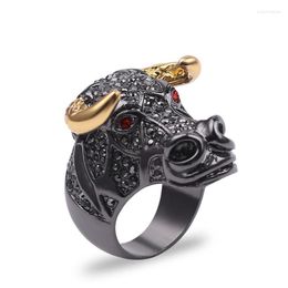 Cluster Rings Punk Hip Hop CZ Big Ring Chunky Black Bull OX With Golden Color Horns Rhinestones Jewelry For Unisex Men Women Fashion