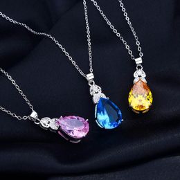 Chains Inlaid Imitation Argyle Pink Diamond Water Drop Pear-shaped Pendant High-quality Niche Design Zircon NecklaceChains