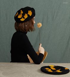 Berets Leaves Hand-felted Wool Woolen Autumn And Winter Wild Hat Painter French Beret Fashion High Quality Wholesale