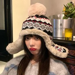 Berets EUMOAN Woolen Hat Children Korean Version Retro Face Small Winter Plush Thickened Warm Riding Ear Protection Against Cold Lei F