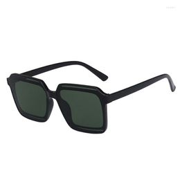 Sunglasses Fashion Square Vintage Gradient Women Retro Orange Dark Green Shades UV400 Men Trending Sun Glasses For 2023