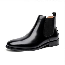 Stivaletti Chelsea Uomo Nero Marrone Business Scarpe corte da uomo Stivaletti fatti a mano Zapatos Hombre Da025