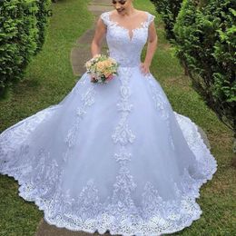 Ball Gown Wedding Dresses Illusion Bodice White Vintage Lace Appliques Bridal Gowns V Neck Backless For Church Custom Made Vestido De 2023