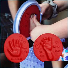 Cat Toys Baby Care Air Drying Soft Clay Handprint Footprint Imprint Kit Casting Parentchild Hand Inkpad Fingerprint Kids Drop Delive Dhtyo