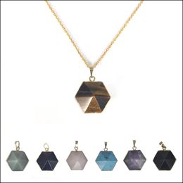 Pendant Necklaces Hexagonal Pyramid Crystal Necklace Charm Luminous Alloy Stone In The Dark Gift For Girls And Woman Drop Delivery J Dhixt