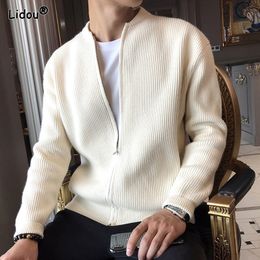 Men s Vests Autumn Winter Black White Casual Clothing Solid Color Trend All match Simple Windproof Zipper Collarless Coats Man 230112