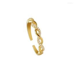 Wedding Rings Exquisite Cross Twist Ring 2023 Women Ladies Party Gift Luxury Jewelry Accessories Korean Fashion Color Gold Zircon