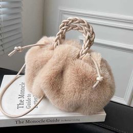 Shoulder Bags Women s Winter Trend Designer Luxury Handbag Fluffy Tote Woven Carry Handle Small Mini Crossbody 230113