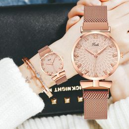 Wristwatches Luxury Women Magnet Buckle Stainless Steel Watch Casual Ladies Quartz Wristwatch Tredy Female Rose Gold Bracelet Relogio