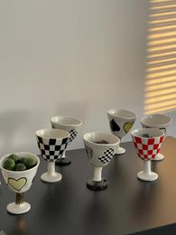 Mugs Custom Decor Ceramic Wine Cup Hand Held Chessboard Lattice Snack Bowl Retro Goblet Crooked Lovely French Fries
