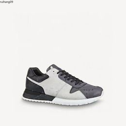 Men Trainer Shoes calf leather Luxurys Designers Sneaker Rubber outsole Black Patent Leathers outdoor casual shoe Sports Trainers rh9102