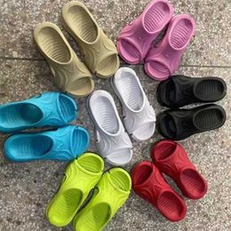 Triple s 2022 Summer Men's Triple S 3.0 Moulded Flip Flops women Insole Arch Slippers Sandals Beach Pool Slides sports Shoes Mould Thong Rubber Slide