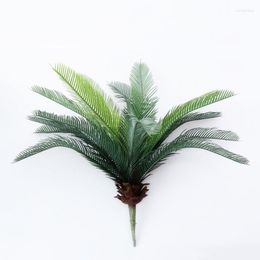 Decorative Flowers Brazil Tropical Palm Tree Artificial Plastic Fake Plant Bouquet For Jungle Party Apartment Decorations Faux Foliage