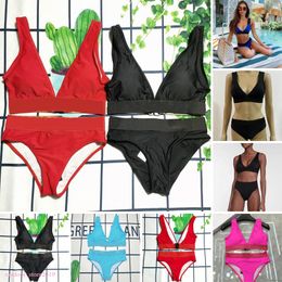 Leisure Women Sports Swimwear Bras Sets Designer Bodysuit Pants Suit Bikini Swimsuit Yoga Suit Swiming