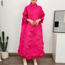 Casual Dresses Miyaki Diamond Pleated Dress Spring 2023 Slim Temperament Elegant Lace Up Luxury Designe Women Clothing