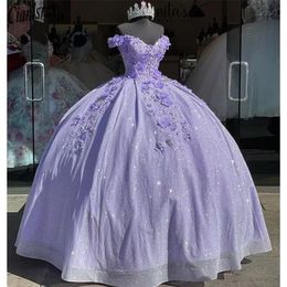 Lavendel bling paljett spets söt 16 quinceanera klänningar från axeln 3d blommor applikation pärlor korsett klänning vestidos de 15 anos maskerad xv klänning bc14063