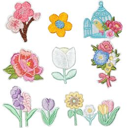 Notions Iron on Patches Flower Appliques Stickers 8 Patterns Decorative Embroidered Patch for Craft DIY Clothes Dress Hat