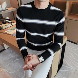 Men's Sweaters Colour Contrast Striped Round Neck Knit Sweater Men Long Sleeve Slim Casual Knitting Pullovers Social Knitwear Tops Clothing