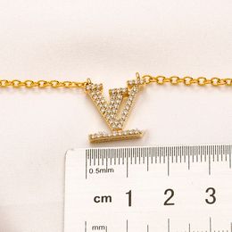 Non sbiadire in oro 18k oro di lusso designer di pendenti a pendenti in acciaio in acciaio in acciaio girocollo collana per perle di gioielli Accessori Gioielli G {Categoria}
