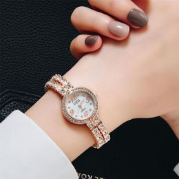 Wristwatches Korean Fashion Ladies Watch Elegant And Generous Diamond-Studded Chain Trend Quartz Bracelet