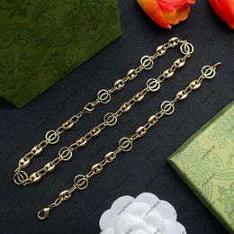 Gold Bracelet And Pearl Necklace Set Womens Luxury Designer Simple Love Bracelet Heart G Letter Necklace Wedding Earrings 1153Z