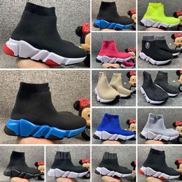 Meia de design infantil sapatos triplo preto branco s vermelho bege tênis casual esportivo meias tênis meninas meninos bebê botas de malha botas de cano baixo plataforma sapato speed trainer