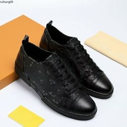 luxury designer shoes casual sneakers breathable Calfskin with floral embellished rubber outsole very nice rh000960