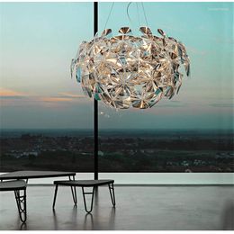 Pendant Lamps Modern Creative Apple Chandeline In Nordic Restaurant Chandeliers Bedroom Living Room Home Decoration LED Lighting