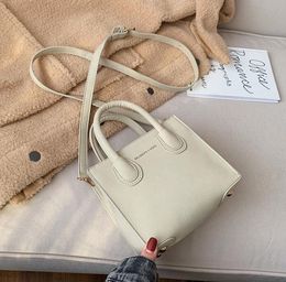 2023 Fashion Women famosa borsa a tracolla casual Lady Cross Body Bags Borsa a tracolla Borsa cosmetica