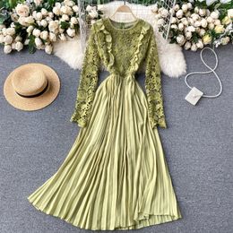 Casual Dresses French Girl Gentle Wind Long Skirt Chic Fairy Sweet Hollow Lace Stitching Chiffon Pleated Sen Women's Dress